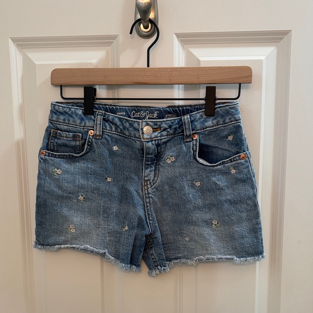 Cat & Jack Girls's Light Blue Jean Shorts with Floral Embroidery
